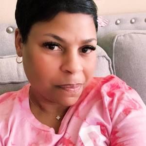 Meet your Posher, Cassandra